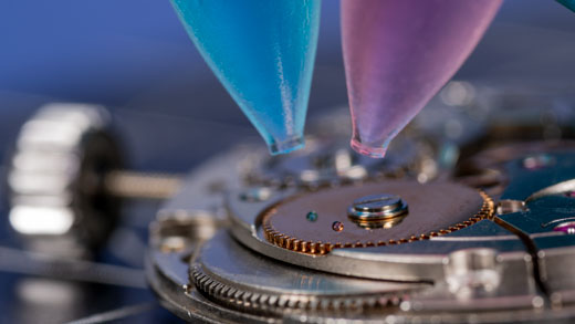 Practice: Dosing Nanoliter and Picoliter Drops - Wetting Behavior on Extremely Small Samples